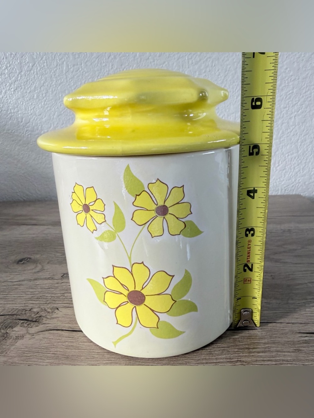 Vintage Holiday Designs Yellow Flowers CeramicGlazed Canister Yellow Lid Retro - Picture 2 of 11